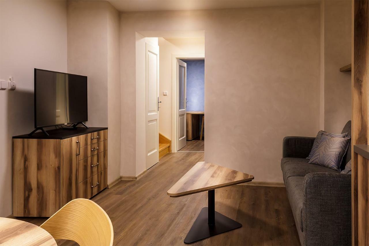 Hnizdo Apartment *